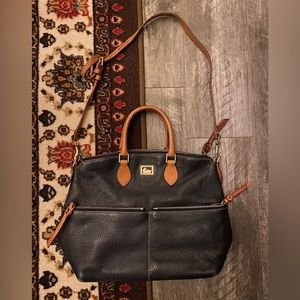 Dooney & Bourke Shoulder Bag